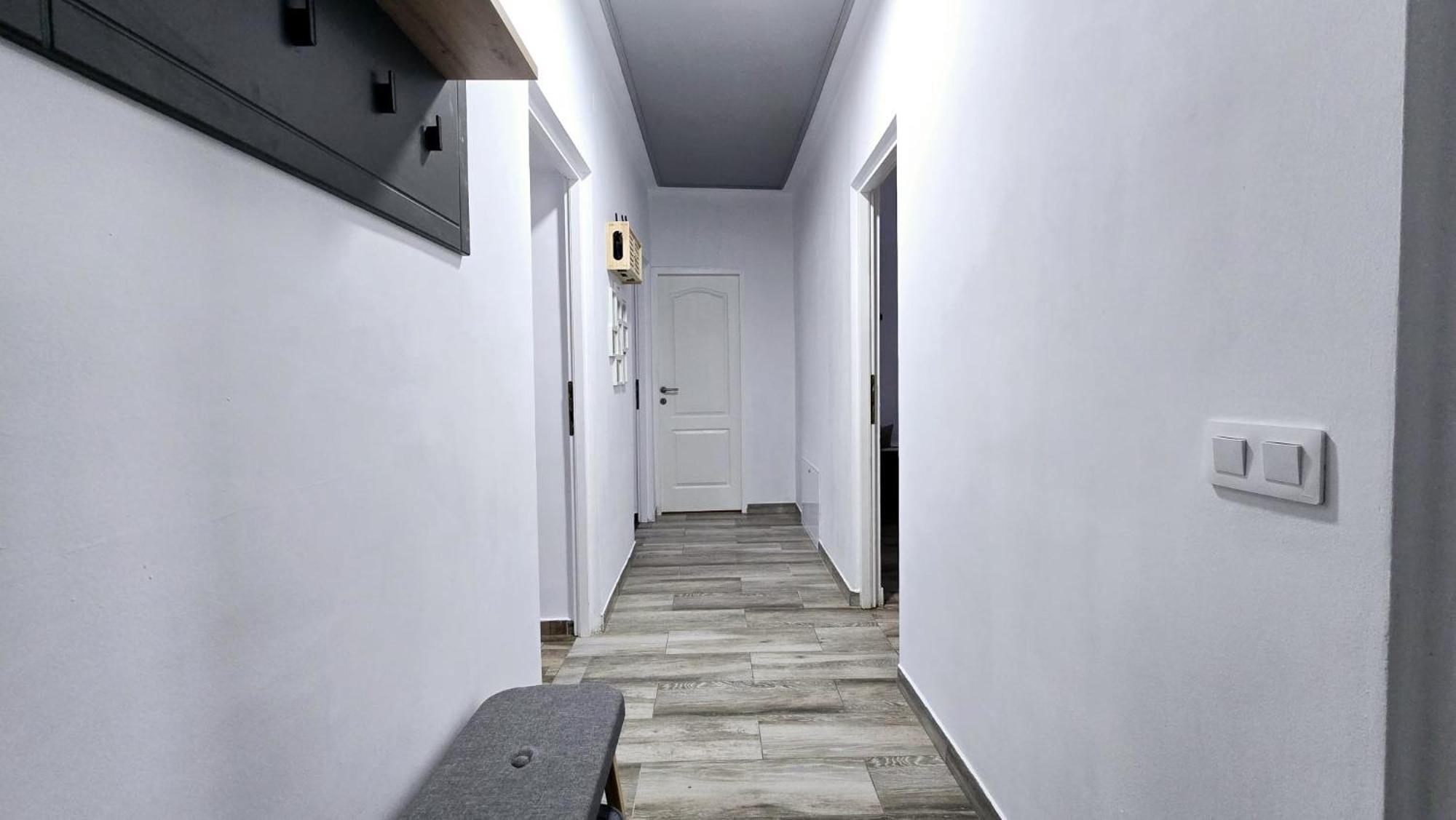 Apartament 3 Camere Hd Hunedoara Exterior photo
